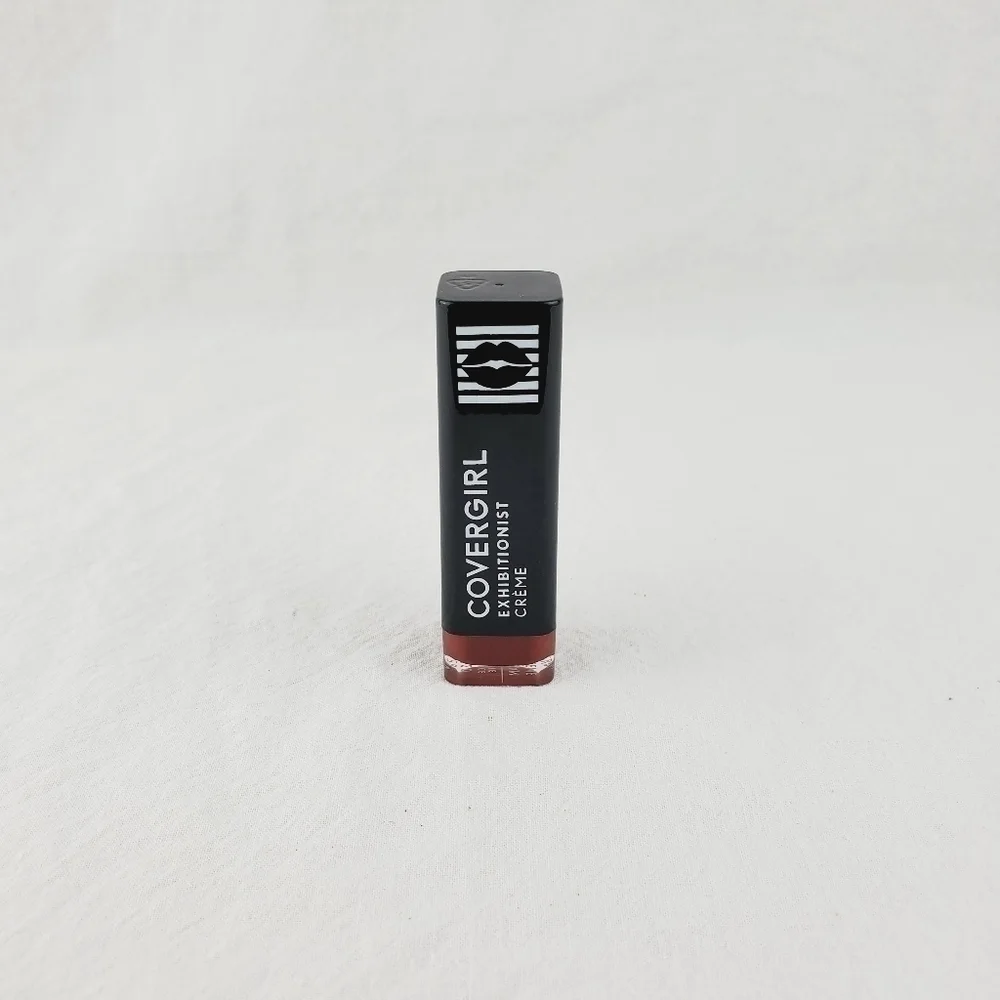 LAST ONE 🔥COVERGIRL EXHIBITIONIST cream lipstick